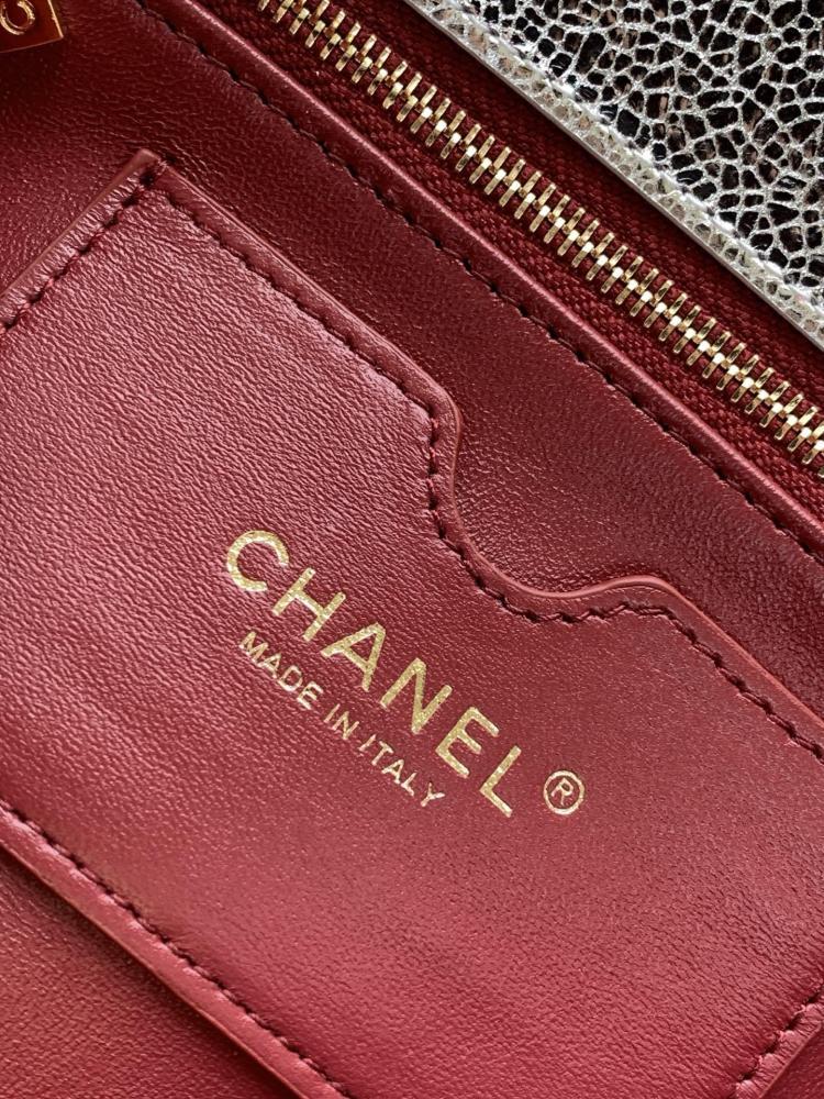 Embroidered Leather Wallet