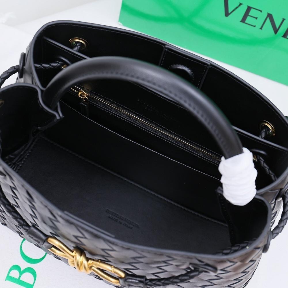 Stylish Refined Shoulder Bag