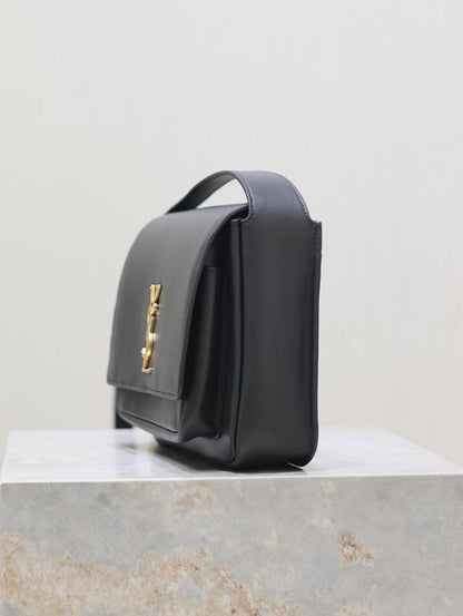 Stylish Calfskin Shoulder Bag – Limited Edition
