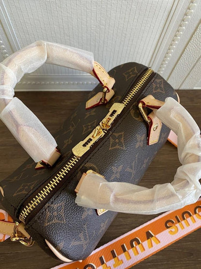 Modern Luxury Shoulder Bag
