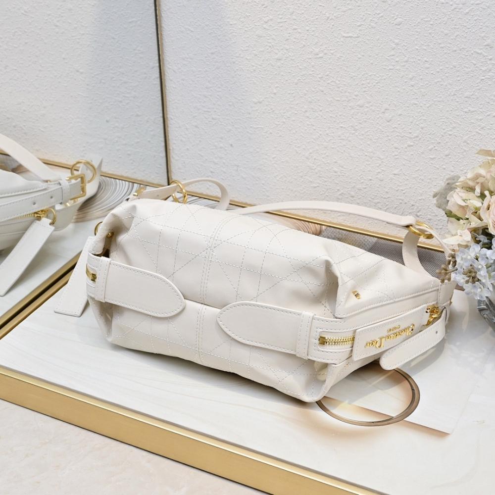 Modern Luxury Calfskin Shoulder Bag – Special Edition