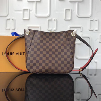 Classic Shoulder Bag
