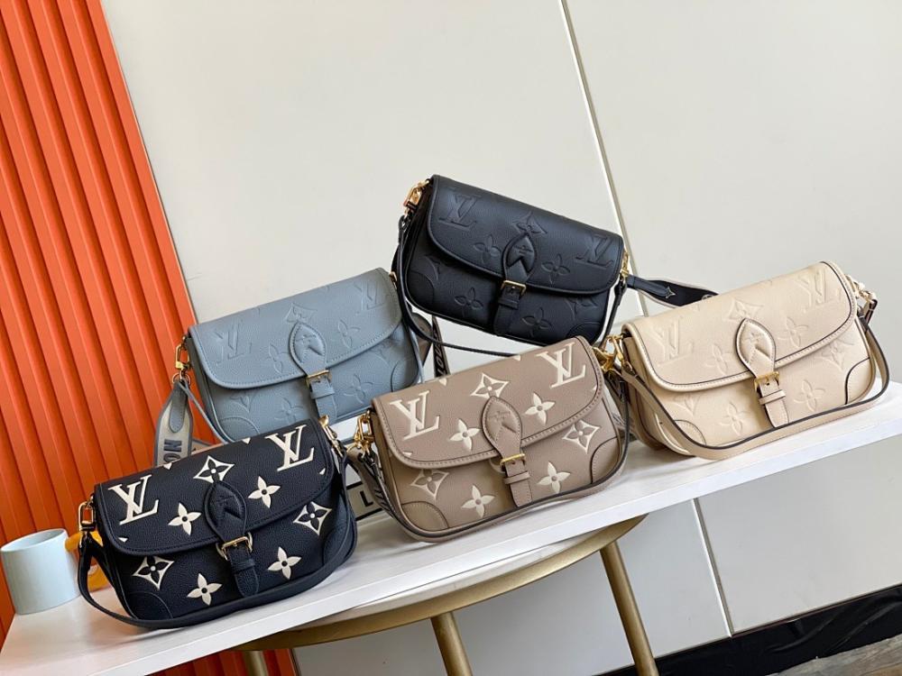 Diane Woven Jacquard Shoulder Bag