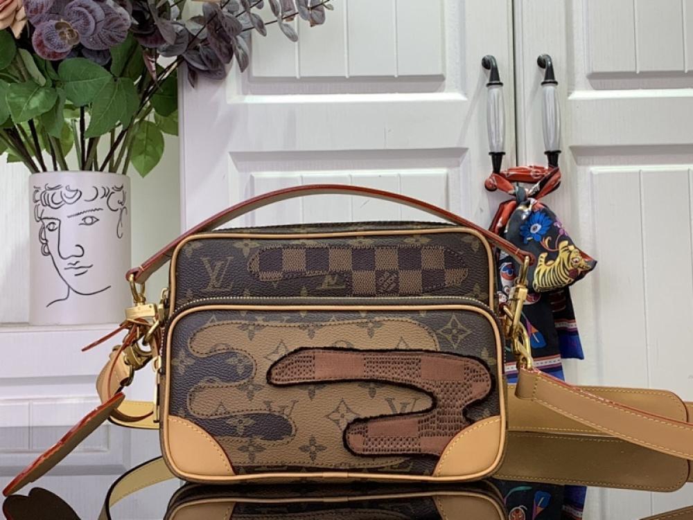 Shoulder Bag