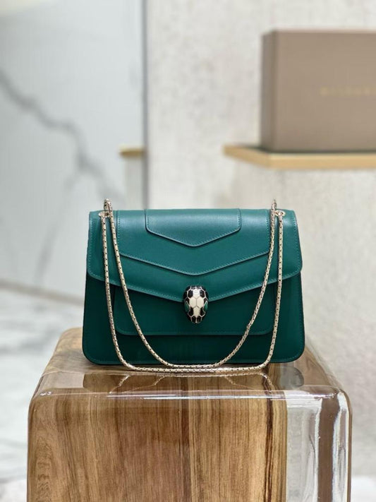 Serpenti Forever Medium Shoulder Bag in Emerald Green Calf Leather