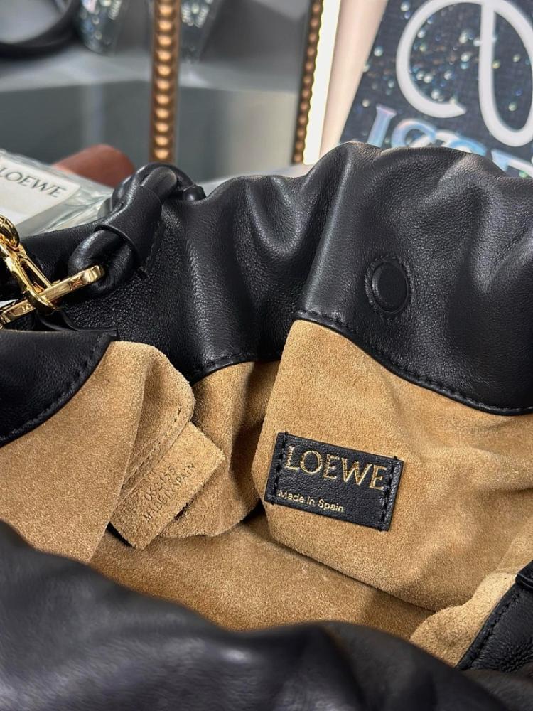 Modern Refined Leather Crossbody Bag