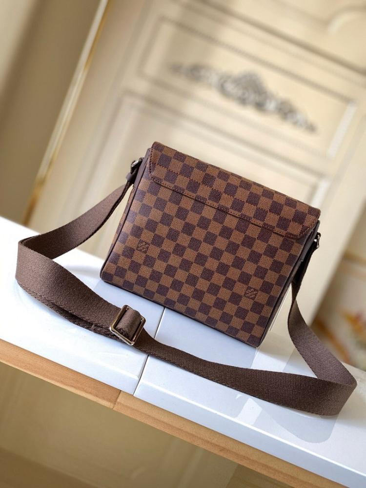 Modern Stylish Crossbody Bag