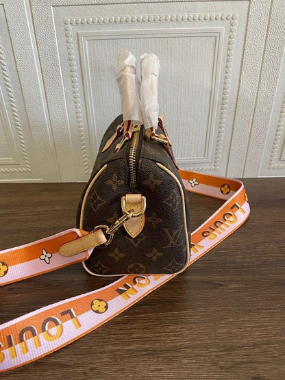 Modern Luxury Shoulder Bag