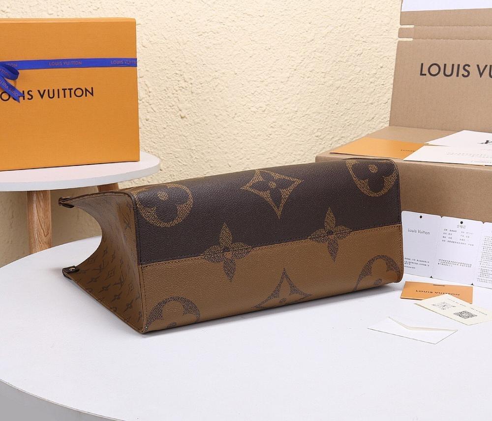 Modern Canvas Shoulder Bag – Limited Edition