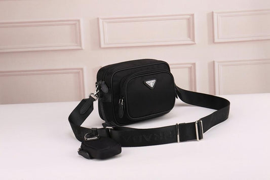 Modern Embroidered Shoulder Bag – Special Edition