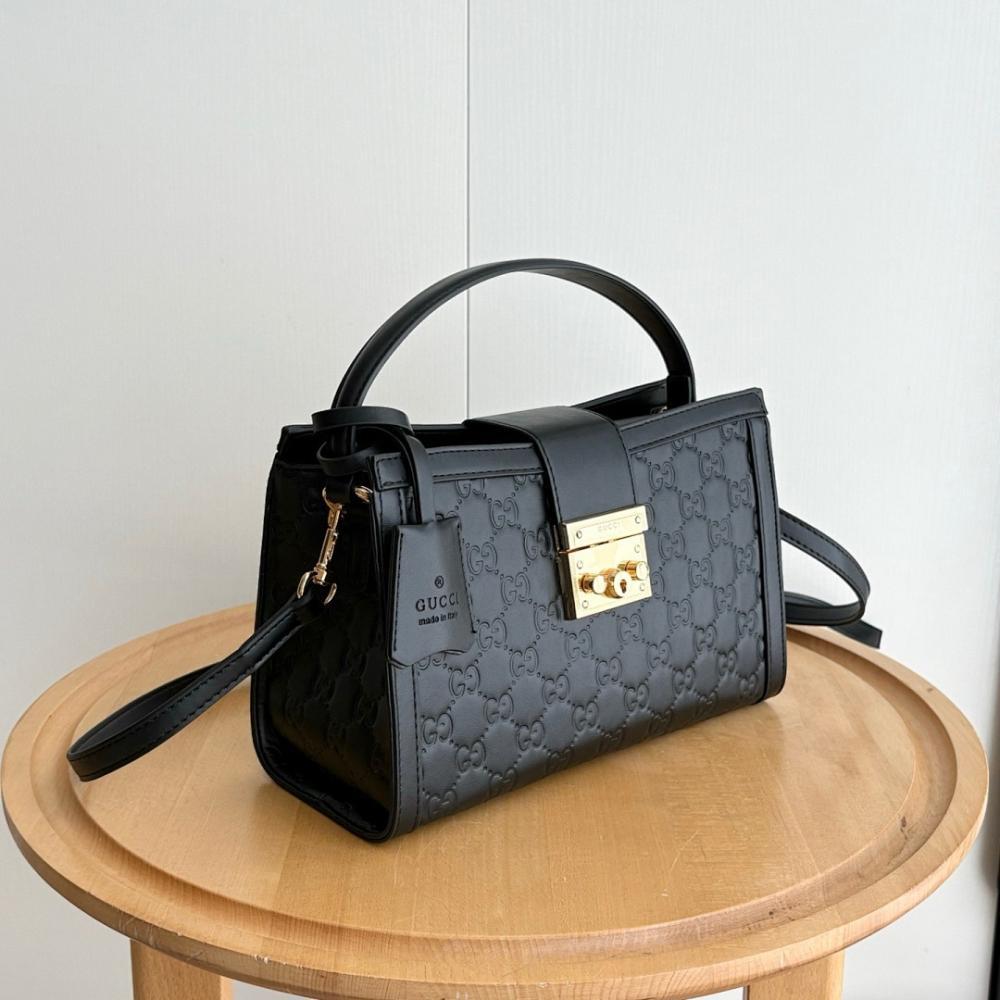 Stylish Crossbody Bag – Limited Edition