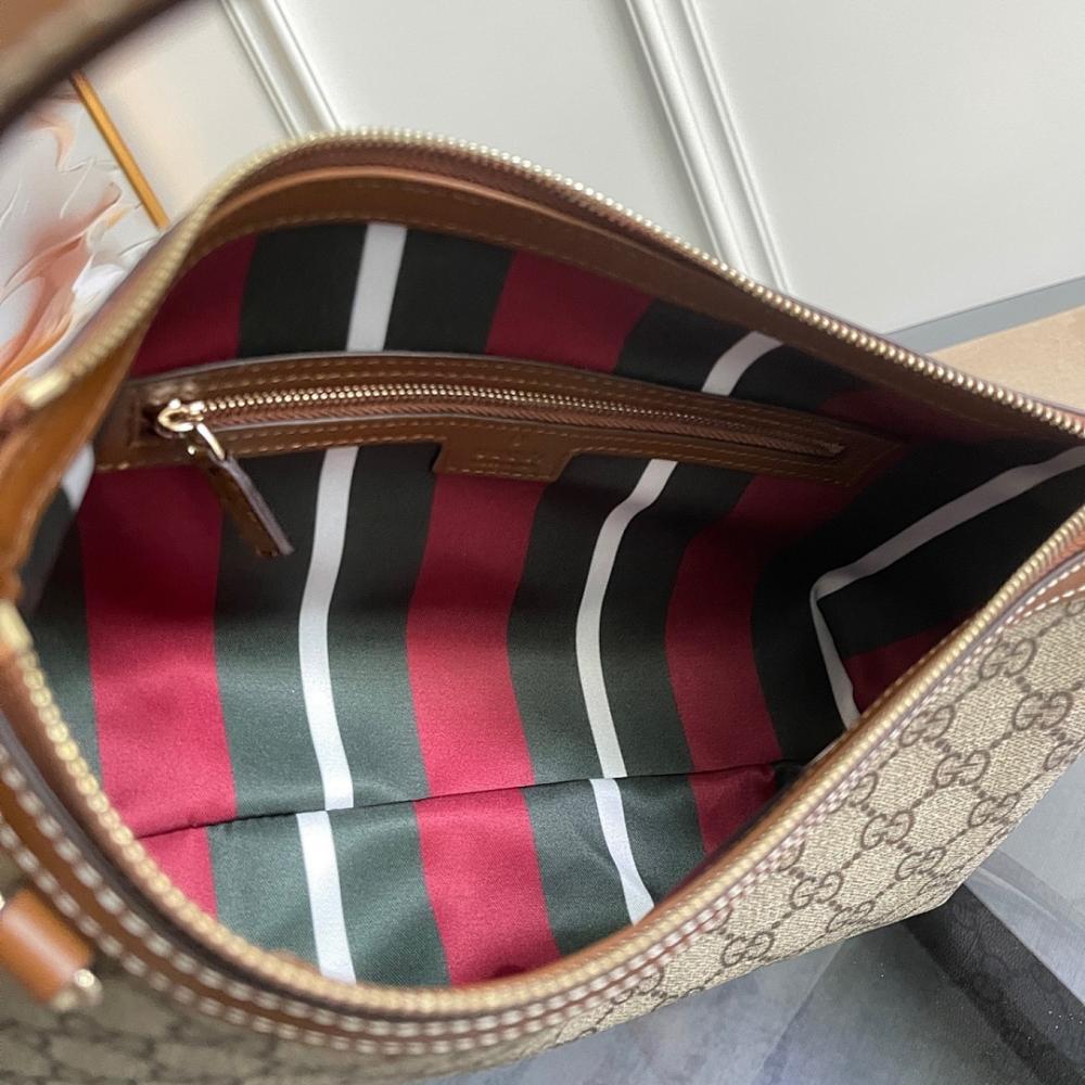 Italian-Inspired Stylish Crossbody Bag