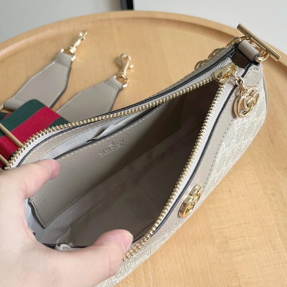 Classic Refined Crossbody Bag