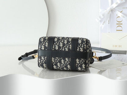 Modern Premium Quilted Leather Shoulder Bag