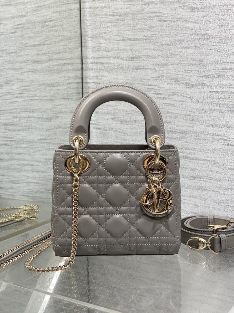 Classic Elegant Top Handle Bag