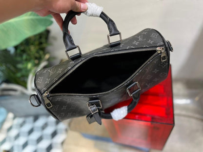 Elegant Stylish Leather Shoulder Bag – Special Edition