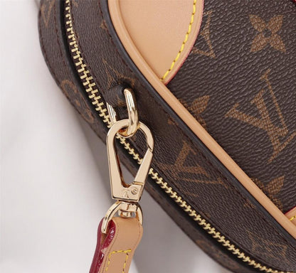 Luxury Elegant Gold Monogram Calfskin Shoulder Bag