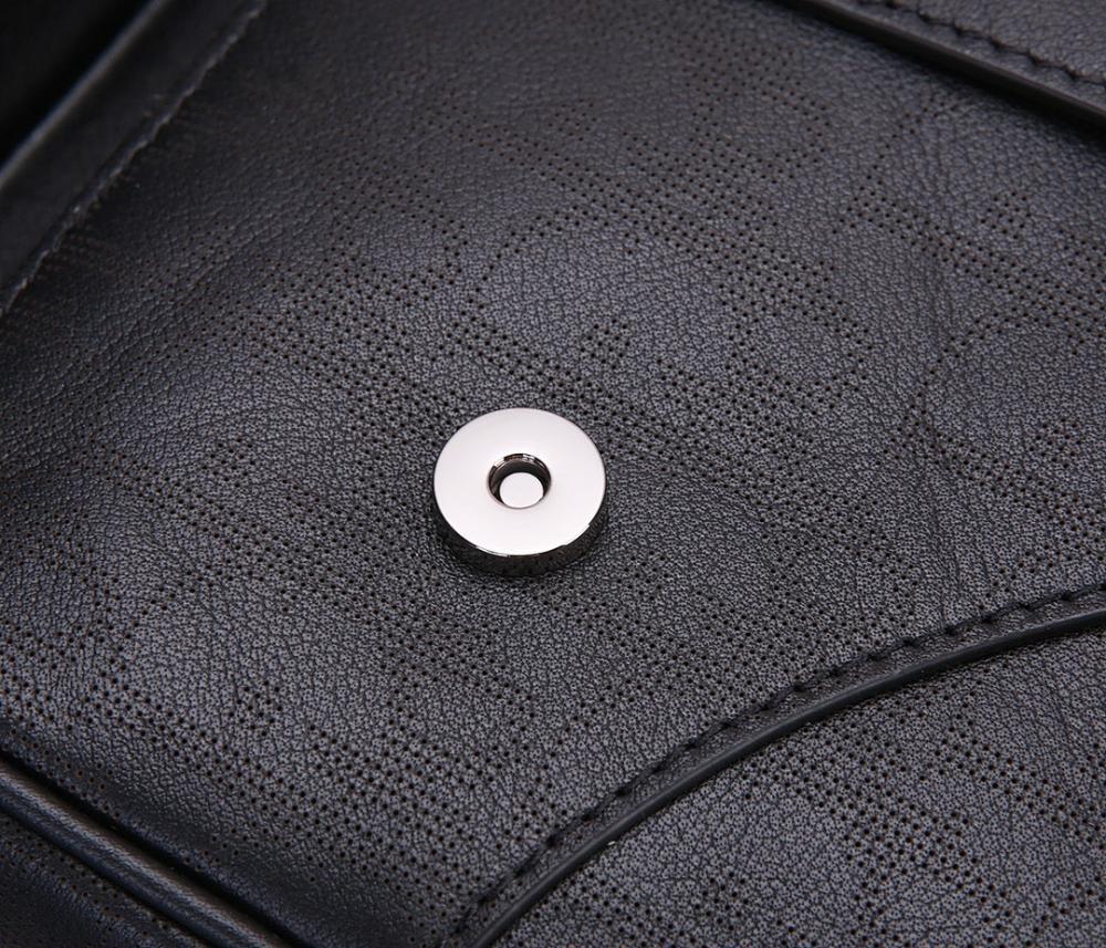 Elegant Refined Black Printed Leather Shoulder Bag