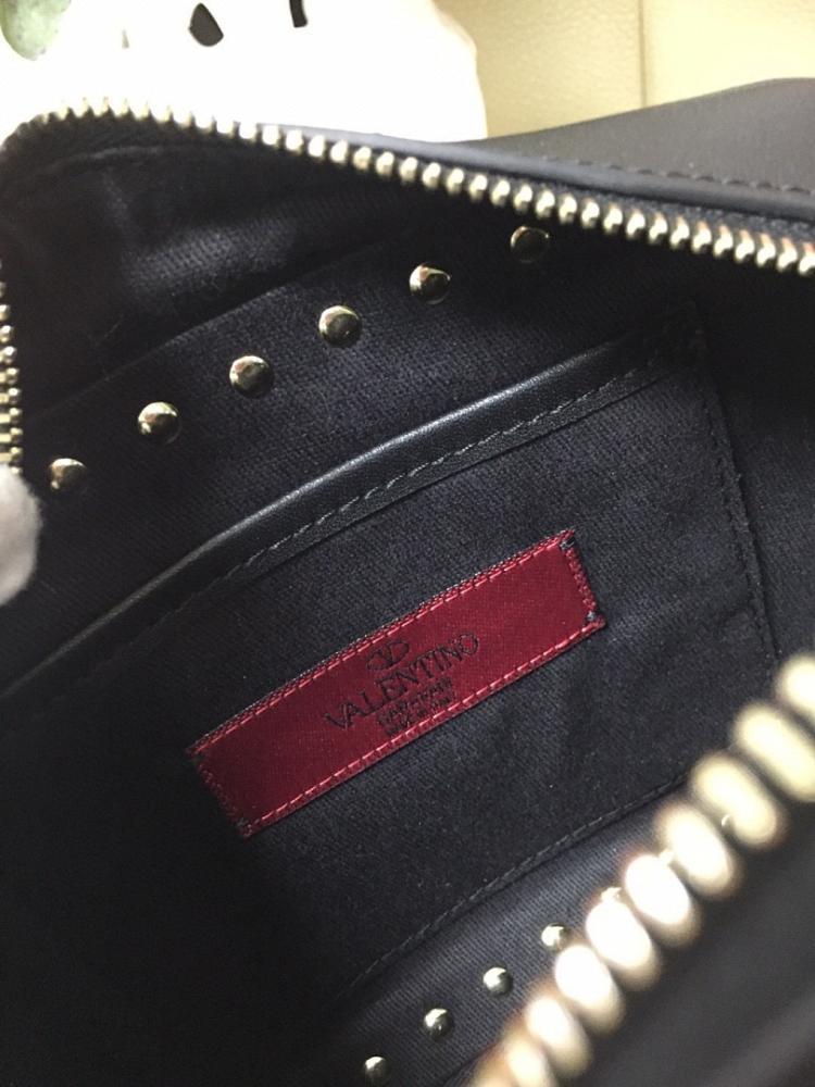Modern Refined Top Handle Bag