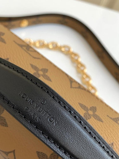 Italian-Inspired Luxury Shoulder Bag