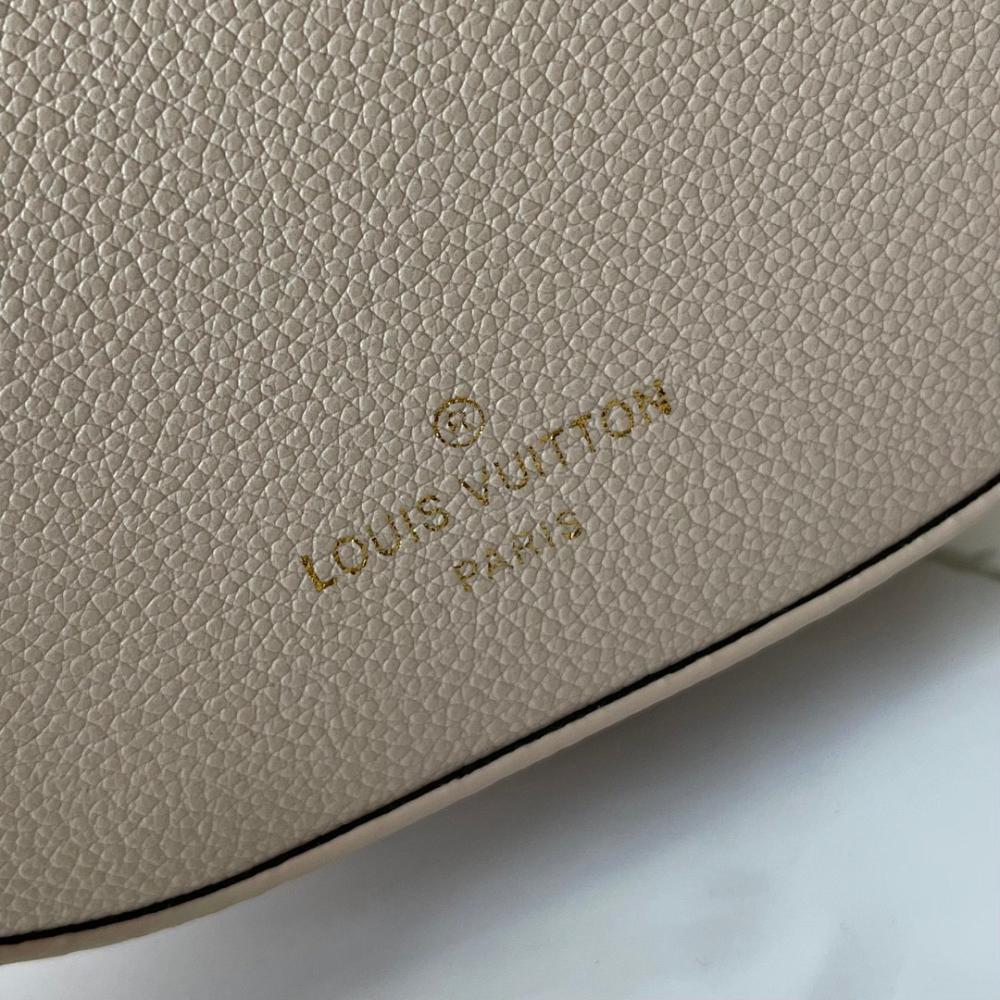 Modern Luxury Calfskin Shoulder Bag – Special Edition