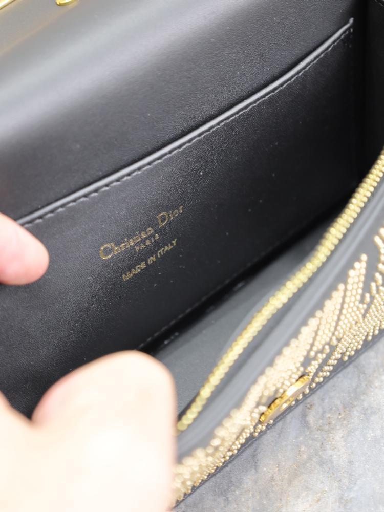 Elegant Shoulder Bag