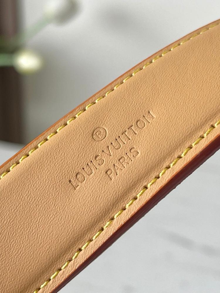 Modern Refined Monogram Leather Shoulder Bag