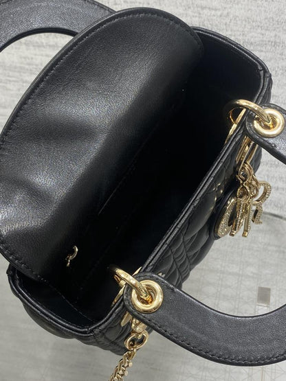 Elegant Top Handle Bag