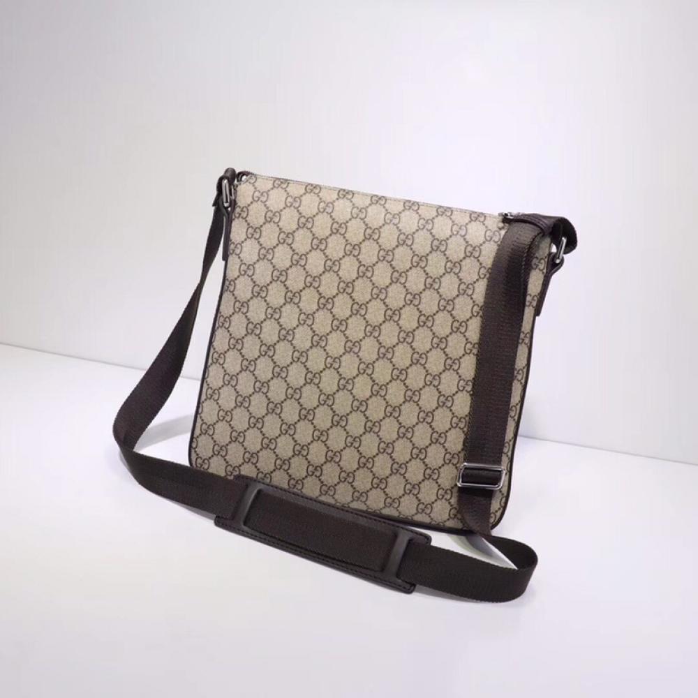 Classic Shoulder Bag