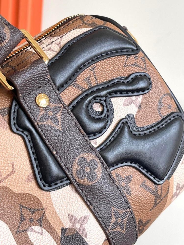 Modern Italian-Inspired Embroidered Leather Shoulder Bag