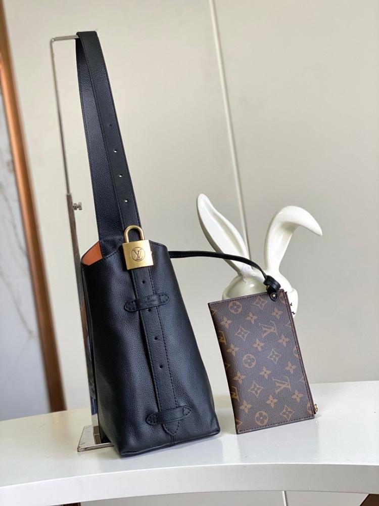 Modern Luxury Quilted Leather Shoulder Bag
