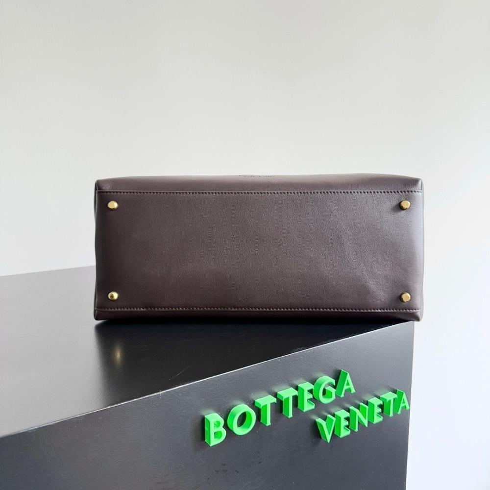 Classic Premium Woven Calfskin Shoulder Bag