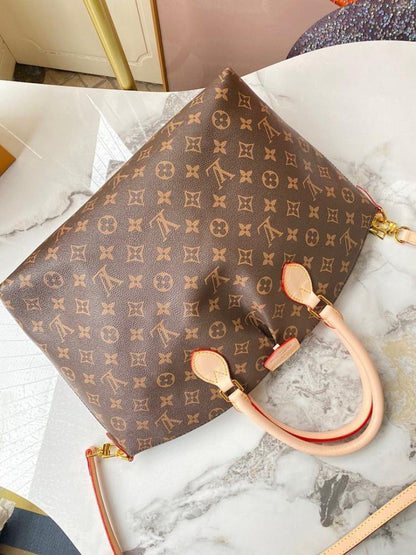 Italian-Inspired Luxury Leather Crossbody Bag