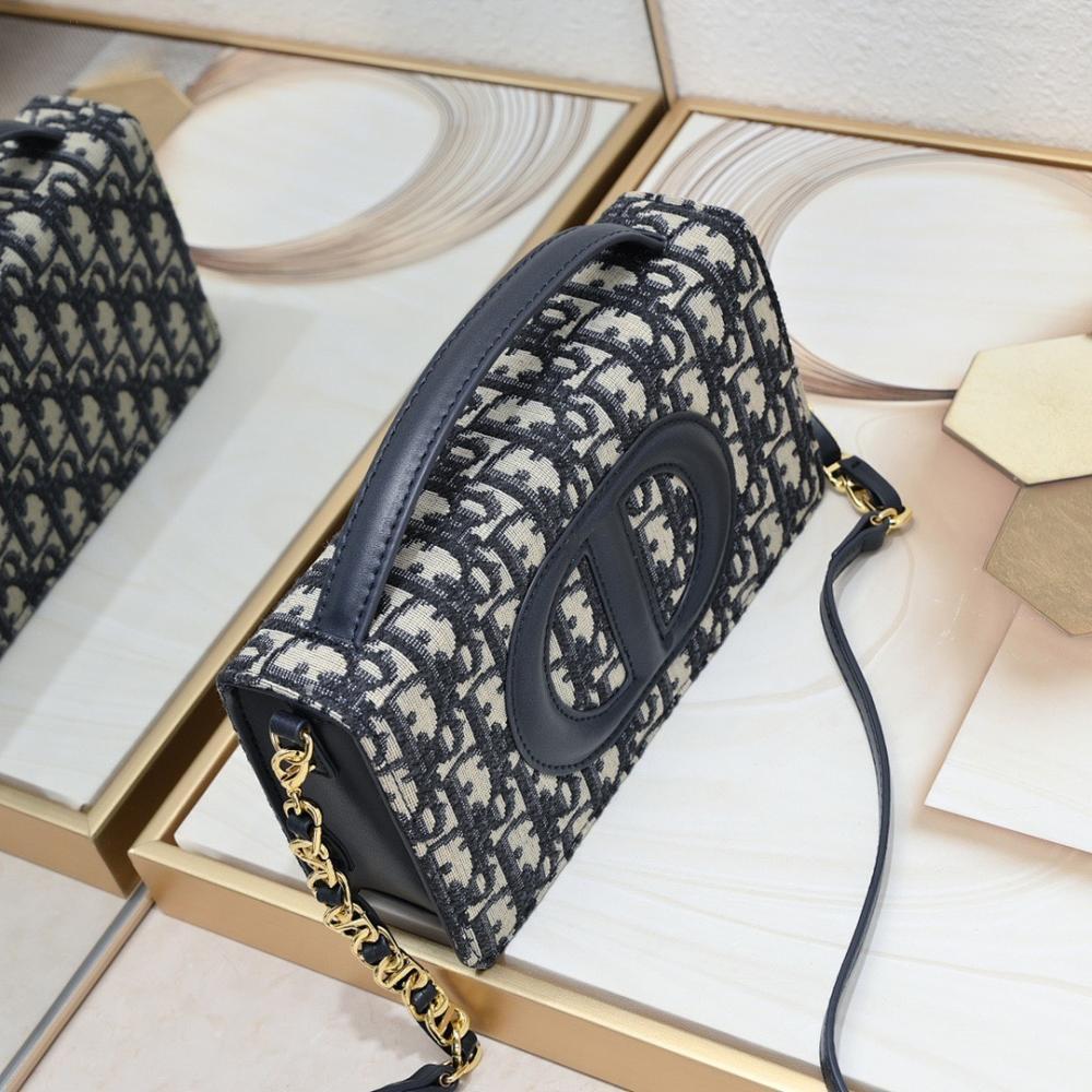 Modern Printed Leather Shoulder Bag – Special Edition
