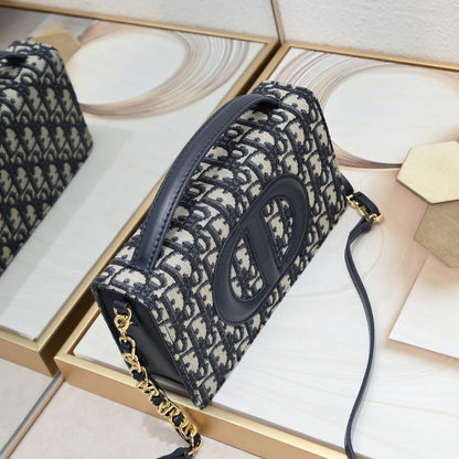 Modern Printed Leather Shoulder Bag – Special Edition