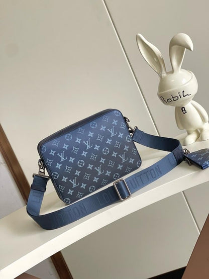 Stylish Refined Crossbody Bag