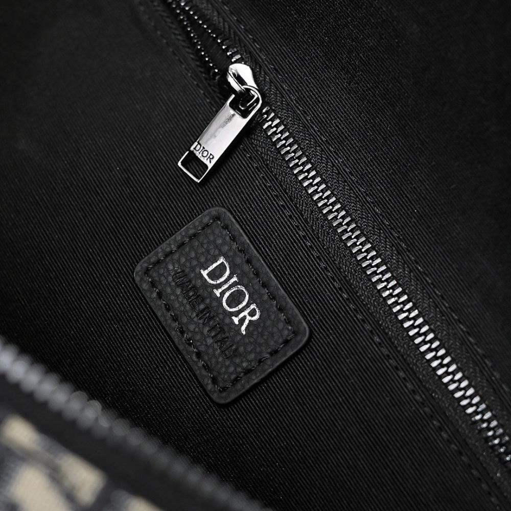 Modern Elegant Black Printed Leather Bag
