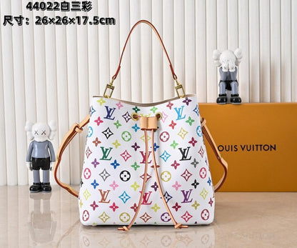 NeoNoe Shoulder Bag
