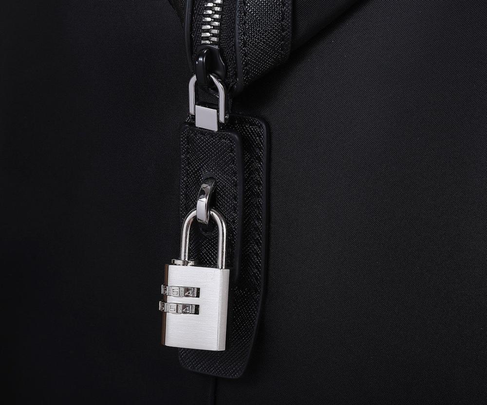 Elegant Stylish White Travel Bag