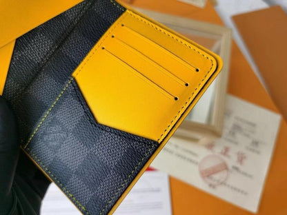 Classic Refined Leather Wallet