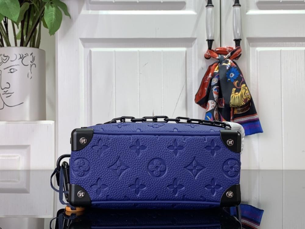 Elegant Shoulder Bag