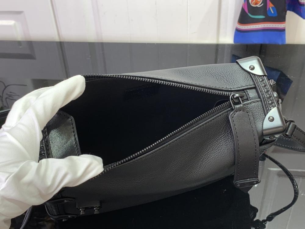Practical Shoulder Bag