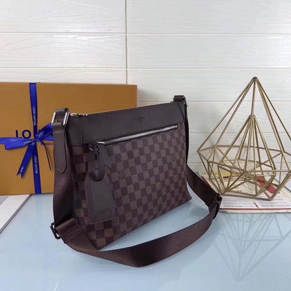 Stylish Leather Shoulder Bag – Limited Edition