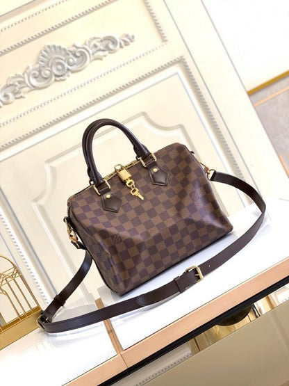 Modern Elegant Shoulder Bag