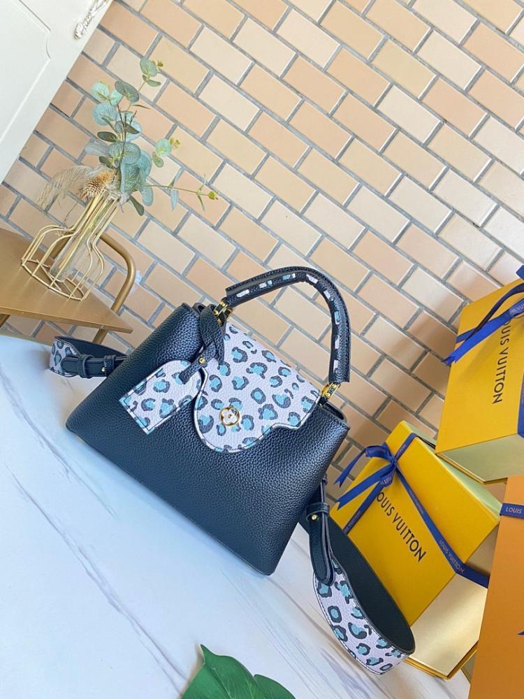 Classic Luxury Leather Shoulder Bag
