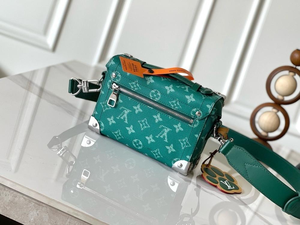 Classic Canvas Crossbody Bag – Limited Edition