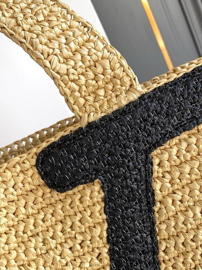 VLogo Signature Raffia Crossbody Bag