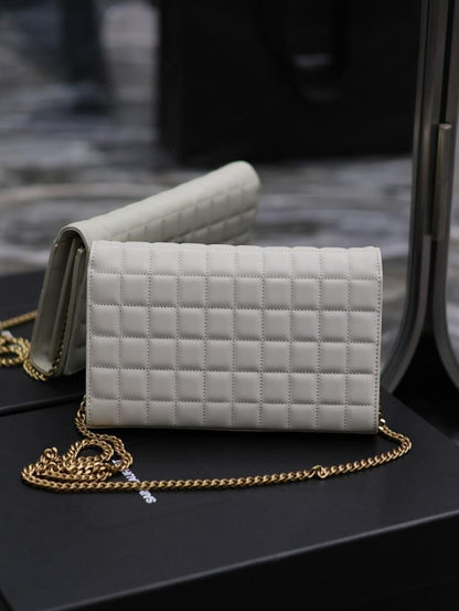 Modern Refined Lambskin Shoulder Bag