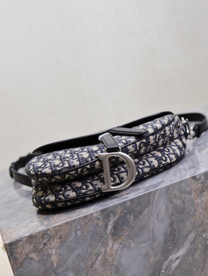 Elegant Shoulder Bag