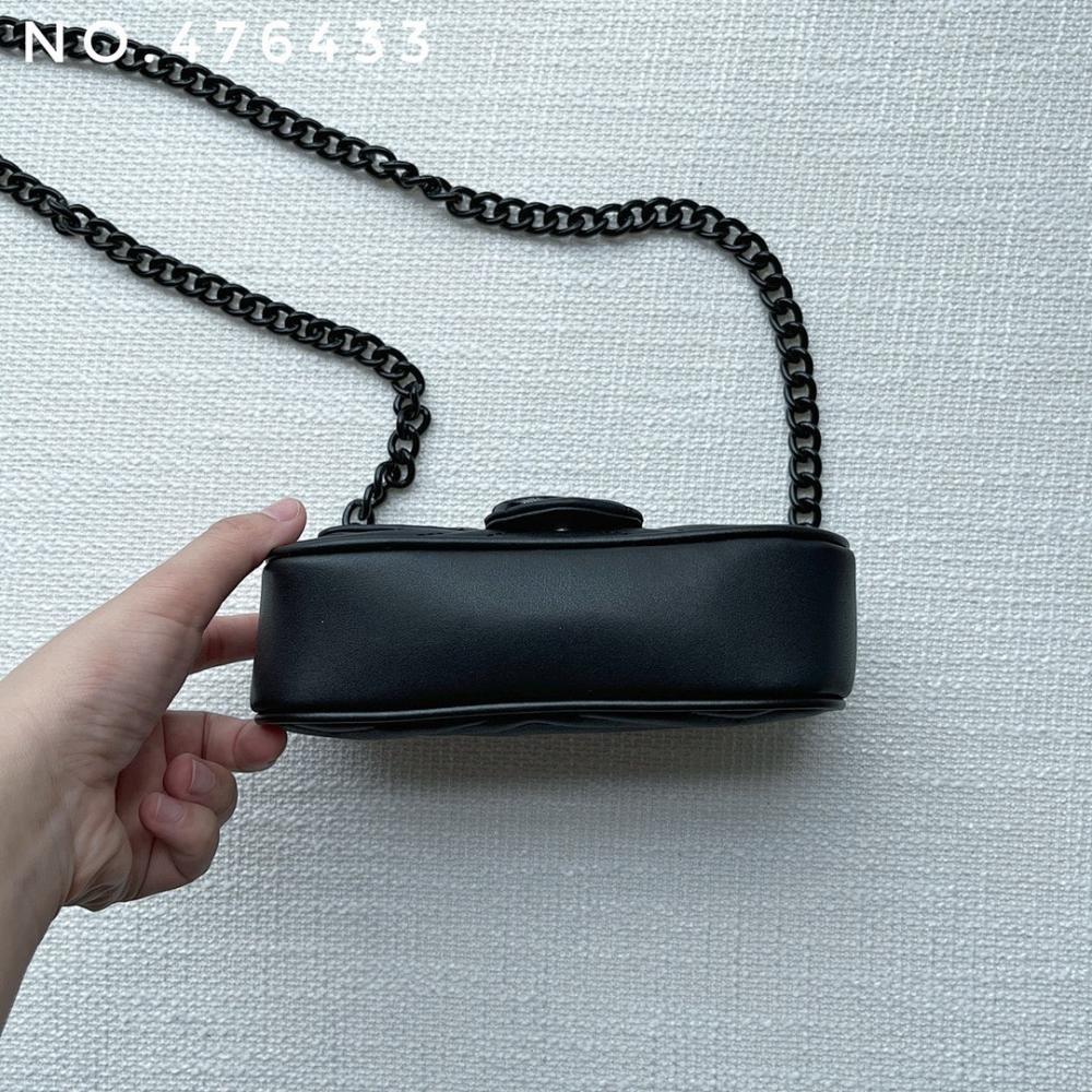 Modern Refined Leather Shoulder Bag
